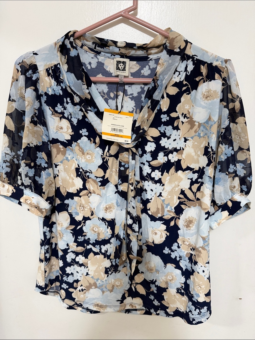 NWT Anne Klein Floral Tie-Neck Blouse in Navy and Beige - Small